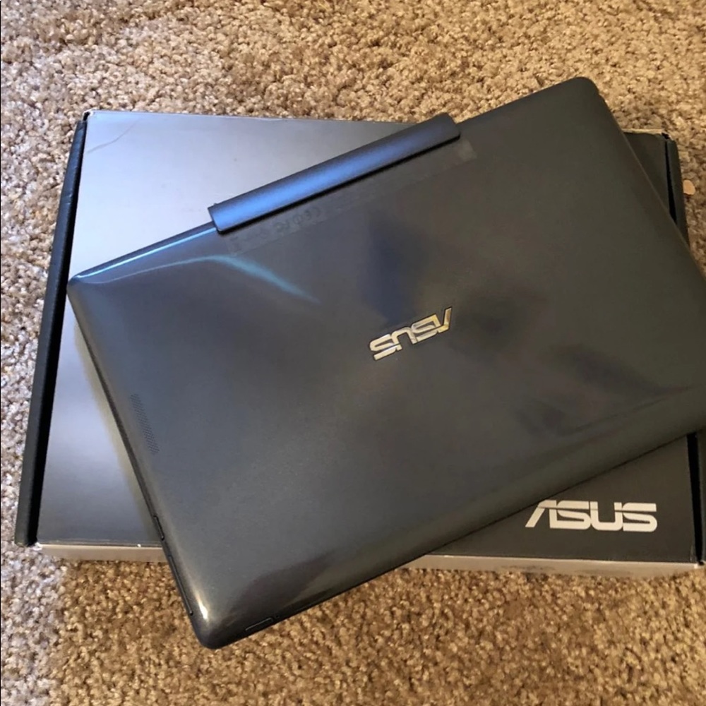 ASUS Transformer Book - Picture 2 of 5
